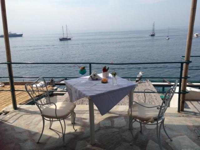 Diva La Canzone Del Mare Capri Rum bild